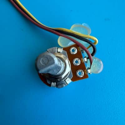 AKAI MPK 25 MIDI Keyboard Part: Mod Wheel & Pitch Bend Pot with Wire Harness image 4