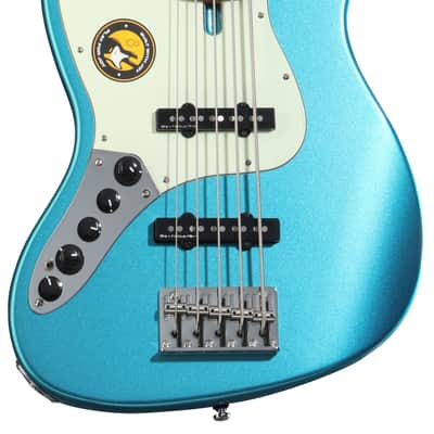 Steinberger Synapse XS—15FPA 5-String Headless Electric Bass w