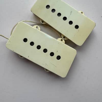 1958-1964 Fender Jazzmaster Pickups - Black Bottom image 6