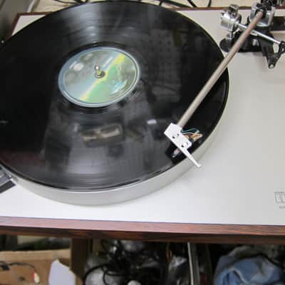 Luxman PD264 Turntable Ortofon OM10 Cartridge, Auto Lift, Ex Sound, Japan, Rosewood, No Dustcover Rosewood/Silver image 5