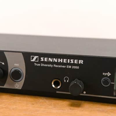 Sennheiser EM 2050 Wireless Receiver w/ one Beltpack - 516-558 MHz CG01YTX image 5