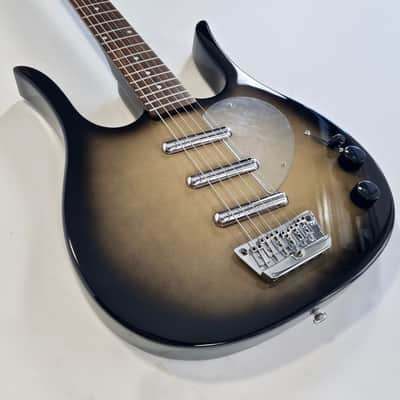 Danelectro Longhorn 3-Pickups Blackburst image 7