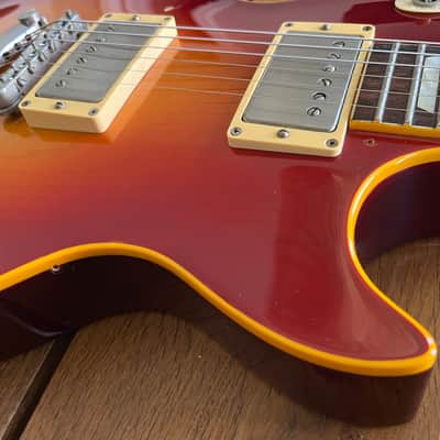 Greco Mint Collection Series Super Real EG59-50 with Hard Shell Case image 5