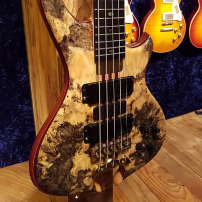 2006 Alembic MJLB 5 Signature Standard Bass Buckeye Burl 5 String image 20