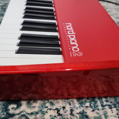 Immagine Nord Piano 2 HA88 Hammer Action 88-Key Digital Piano with original triple pedal - 2