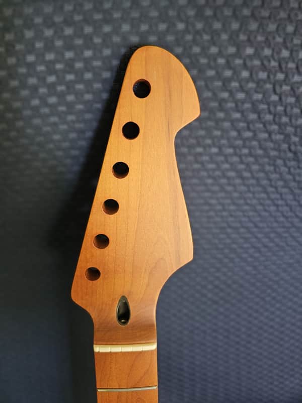 Good Project Strat Neck 2024 - Vintage Satin image 1