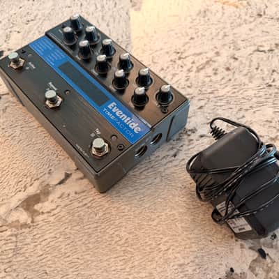 Eventide TimeFactor 2007 - Present - Blue image 4