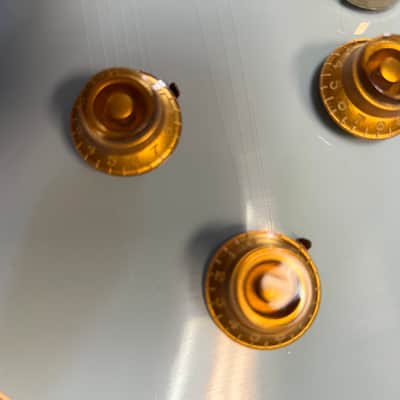 2025 Gibson Custom 1957 Chambered Les Paul M2M Murphy Lab Ultra Light Aged Frost Blue Top image 6