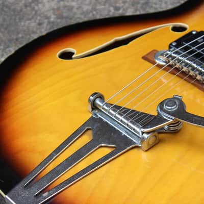 1968 Guyatone Japan SG-25T Vintage Hollowbody Electric Guitar (Sunburst) image 2