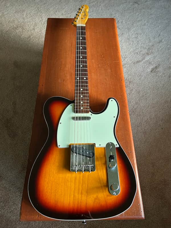 Fender MIJ Traditional '60s Telecaster Custom 2018 - 2020 - 3-Color Sunburst image 1