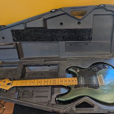 Vintage 80's USA made Peavey Patriot w/ Super Ferrite Pickups & Original Case – Metallic Green - MIA image 12