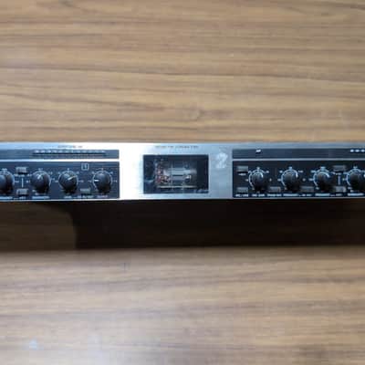 Behringer Ultragain Pro MIC2200 – 2-Channel Tube Preamp – Very Good image 2