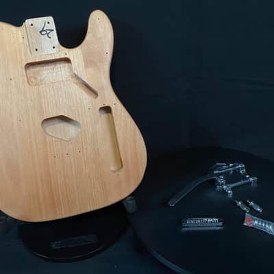 Body Telecaster with Bigsby, new for projects image 3