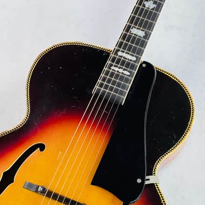 Vega Advanced Model C-86 Archtop 1940 - Sunburst image 3