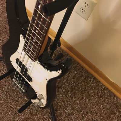 Peavey Forum - Black image 4