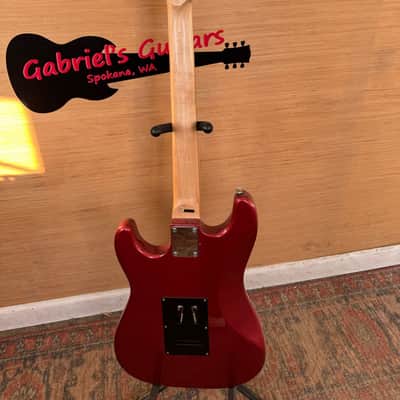 Focus 111S by Kramer Red Metallic Electric Guitar w Gig Bag image 5