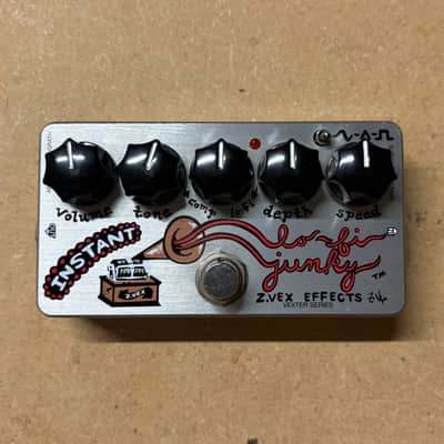 ZVex Instant Lo-fi Junky Vexter Chorus/Vibrato | Reverb
