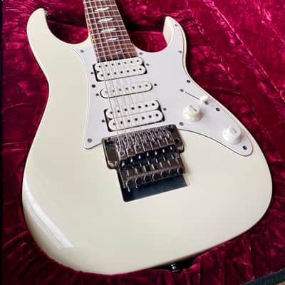 Ibanez UV7PWH Universe 1990 – First Year – Steve Vai – Collector Grade image 14