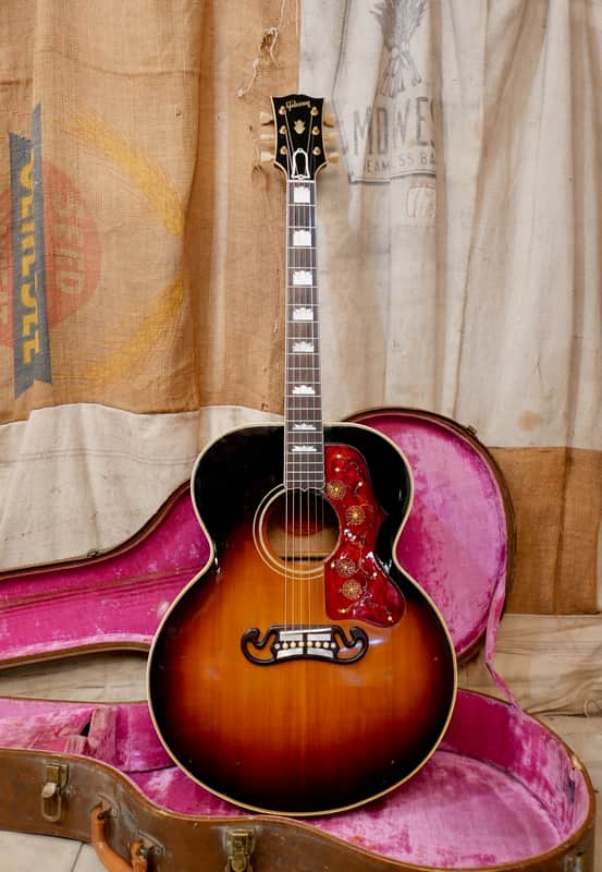 Gibson J-200 1956 - Sunburst image 1