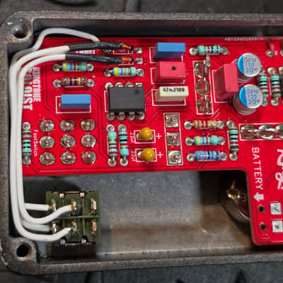 King Tone Guitar The Soloist V1 with Diode Bypass Mod String Singer Black Overdrive Boost Side A Duellist KingTone Modded image 9