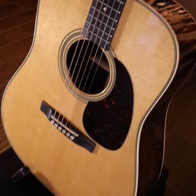 Martin D-28 Standard Series Acoustic Guitar - Natural Gloss with Aging Toner 0222 image 7
