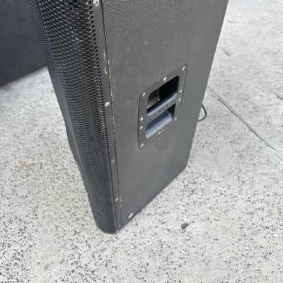QSC KW152 2-Way 1000-Watt 15" Active Loudspeaker 2010s - Black image 6
