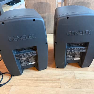 Genelec M040 6.5" Powered Nearfield Studio Monitor (Pair) 2013 - 2021 - Black image 3