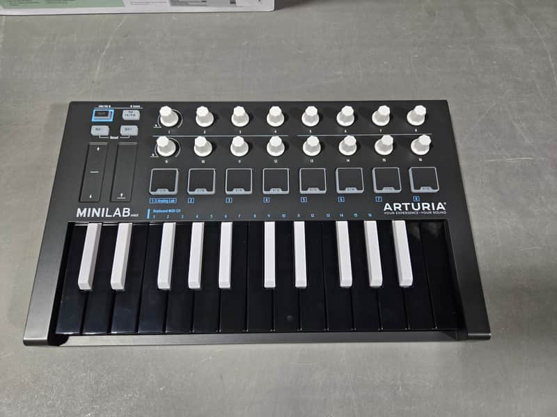 Arturia MiniLab MkII 25-Key MIDI Controller | Reverb