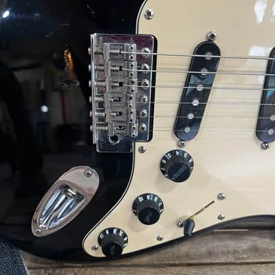 Fender Stratocaster 2000s - High-gloss black image 3