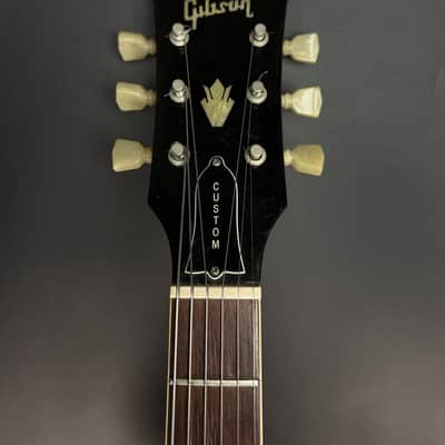 1969 Gibson ES-335 with Factory Installed Bigsby - Walnut image 9