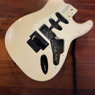 1989 Fender Squier MIK White Strat Stratocaster Body Floyd Rose Vintage HSS 80s image 1