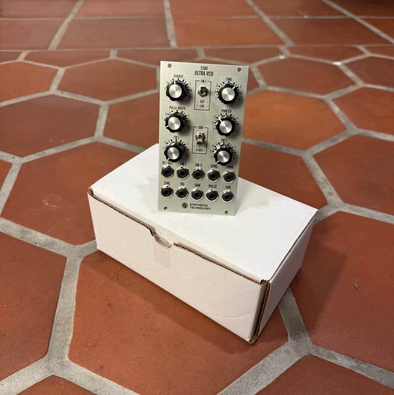Synthesis technology E300 Ultra VCO Eurorack image 1