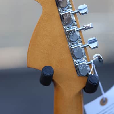 Fender 70th Anniversary Vintera II Stratocaster - Antigua image 7