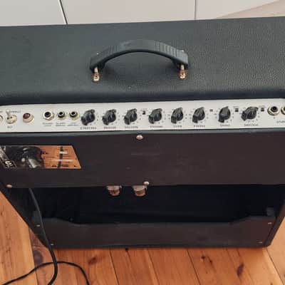 Fender Hot Rod Deville 60w 4x10 Combo Amp image 2