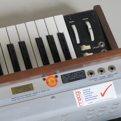 Moog Minimoog Model D (1979) + operation manual + poster + S-trig cable (serviced) image 8