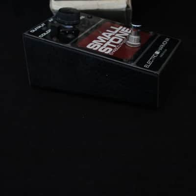Electro-Harmonix Small Stone image 3