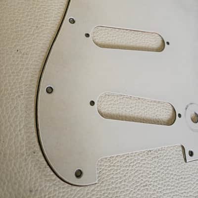 Fender Stratocaster Aged Relic 3 ply Pickguard Parchment image 4