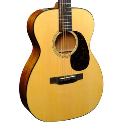 Martin 00-18 Acoustic Guitar - Natural image 5
