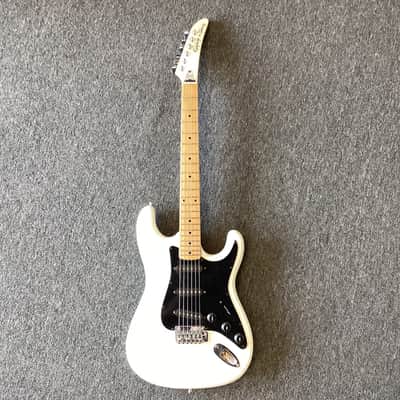 Epiphone S-310 Electric Guitar image 2