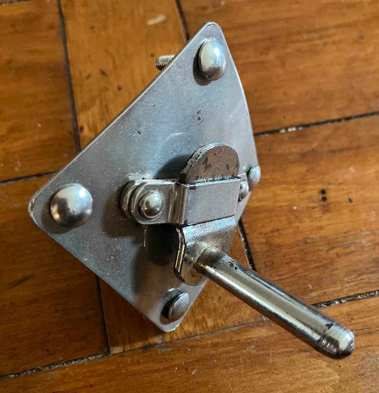 Gretsch / Slingerland / Walberg and Auge / Ludwig Diamond plate and a shirt spade for rail consolette 1960’s image 1