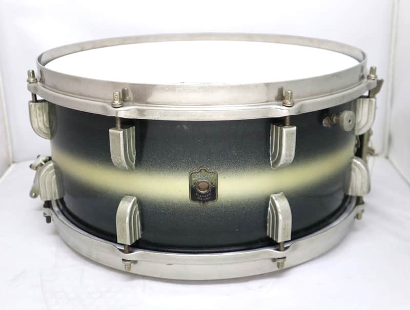 Vintage Broadway Standard Drums: 54% Off!