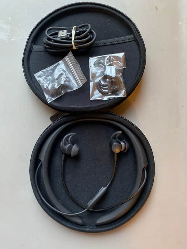 Bose Quietcontrol 30 Wireless Noise Cancellation Headphones image 1