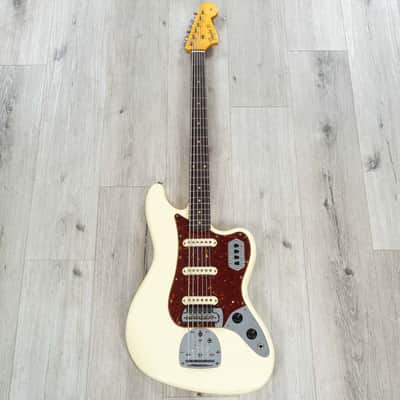 Fender Custom Shop Bass VI Journeyman Relic Guitar, Rosewood, Vintage White image 3