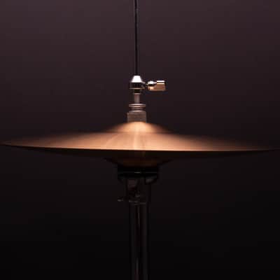 Paiste 14" 2002 Medium Hi-Hat Pair image 2