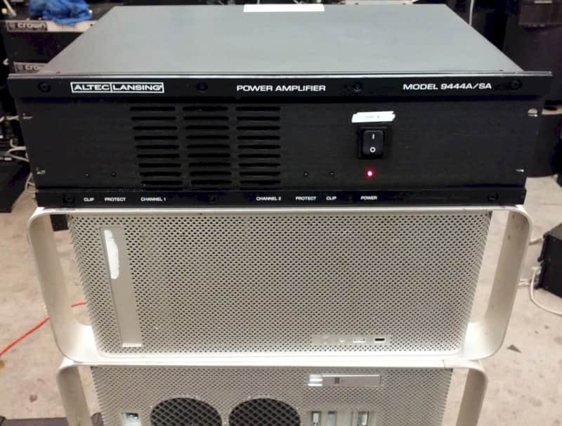 Altec Lansing 9444A / SA 2-Channel 600W (300Wx2) Power Amplifier