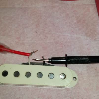 FENDER STRATOCASTER PICKUP 1979 Grey Bottom, meter read 5.63 image 3