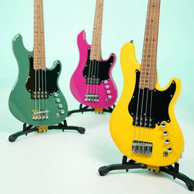 Cort GBSHORTSCALEFGRB GB Series Poplar Body Roasted Maple C Shape Neck Short Scale 4-String Electric Bass Guitar w/Gig Bag image 12