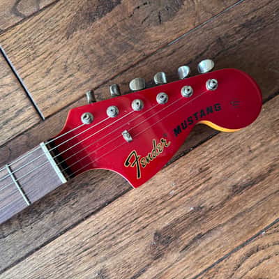 2010 Fender MG-69 Mustang Reissue Electric Guitar Candy Apple Red MIJ Japan image 9