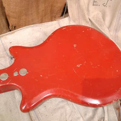 Supro Suprosonic 30 1964 Red image 4