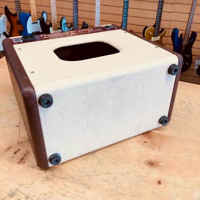Danelectro Nifty Fifty 15w Solid State Guitar Combo Amp image 6